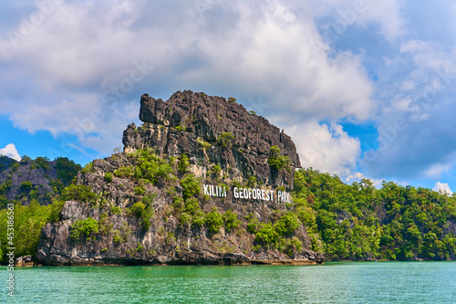 Konstfotografi Kilim geoforest park big white letters sign on the rocks