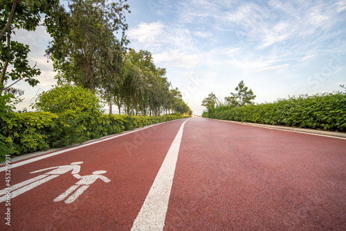 Park footpath, recreational track, bicycle path