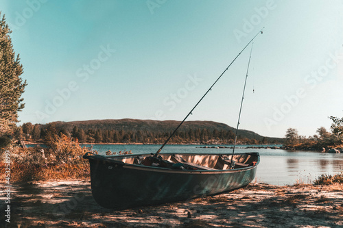 Canoe in a skandinavian landscape © nerothal