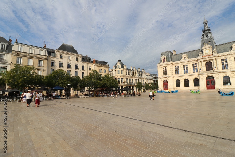 La place du Marechal Leclerc, ville de Poitiers, departement de la Vienne, France