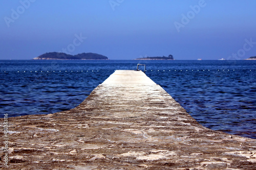 White pier