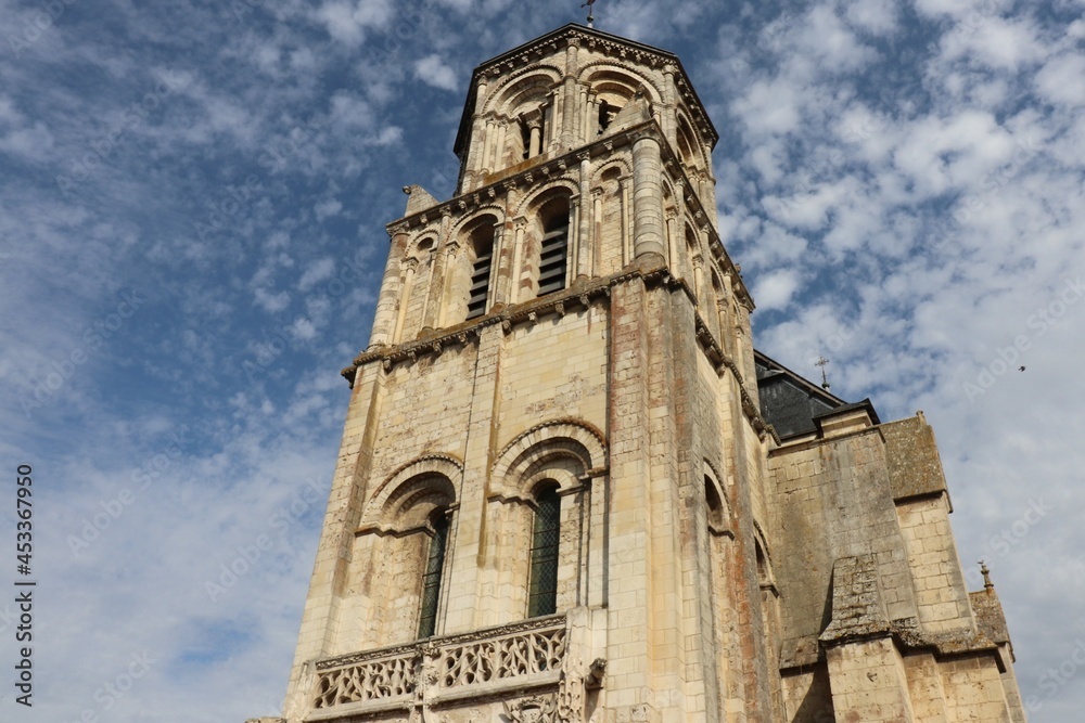 L'eglise Sainte Radegonde, ville de Poitiers, departement de la Vienne, France
