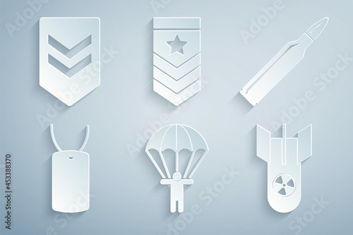 Set Parachute, Bullet, Military dog tag, Nuclear bomb, Chevron and icon. Vector