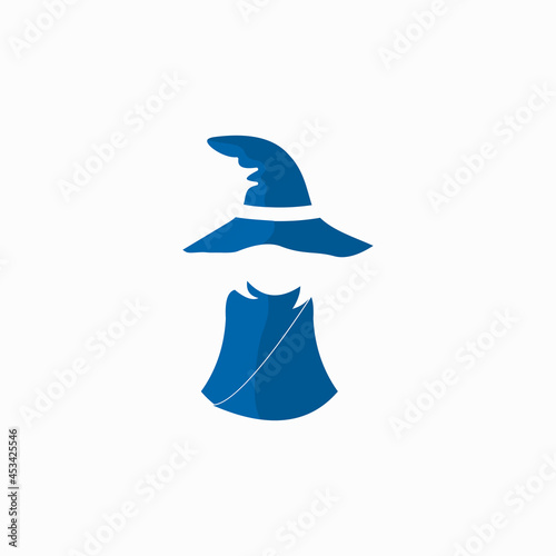 a witch with a witch hat and head negative space