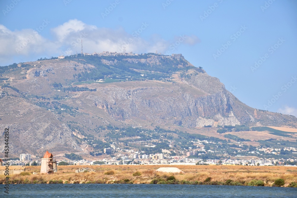 Obraz premium Mount Erice seen from the Saline of Trapani, Sicily, Italy