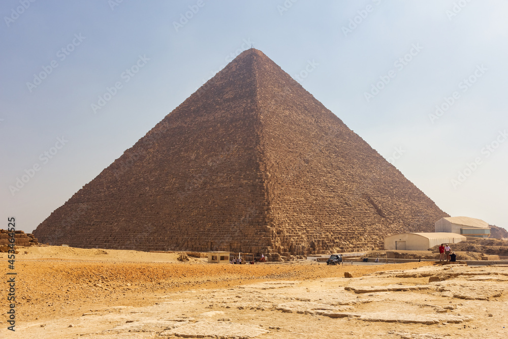 Great Pyramid of Giza ( Egypt ) Great Pyramid of Giza ( Egypt )
