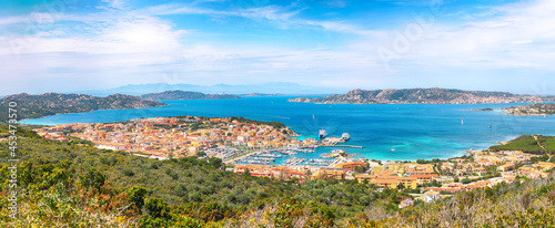 Fototapeta Naklejka Na Ścianę i Meble -  Astonishing view on Palau port and Santo Stefano with La Maddalena islands