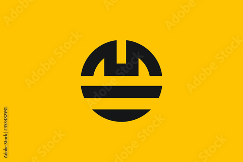 CM letter logo design on luxury background. MC monogram initials letter logo concept. CM icon design. MC elegant and Professional letter icon design on background. M C CM MC