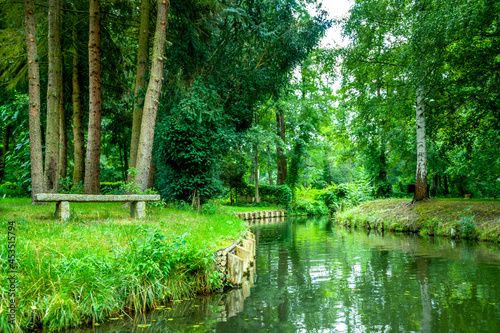 Kanufahrt im Spreewald bei Lübbenau, Brandenburg, Deutschland 