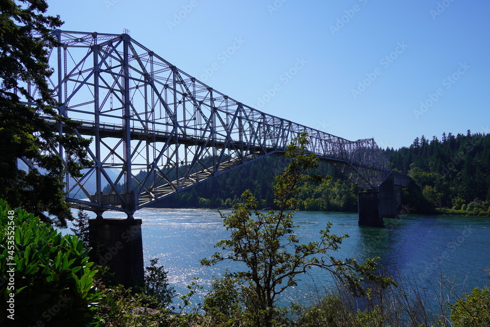 Fototapeta premium Bridge of the Gods