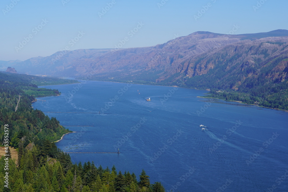 boats on the Columbia River