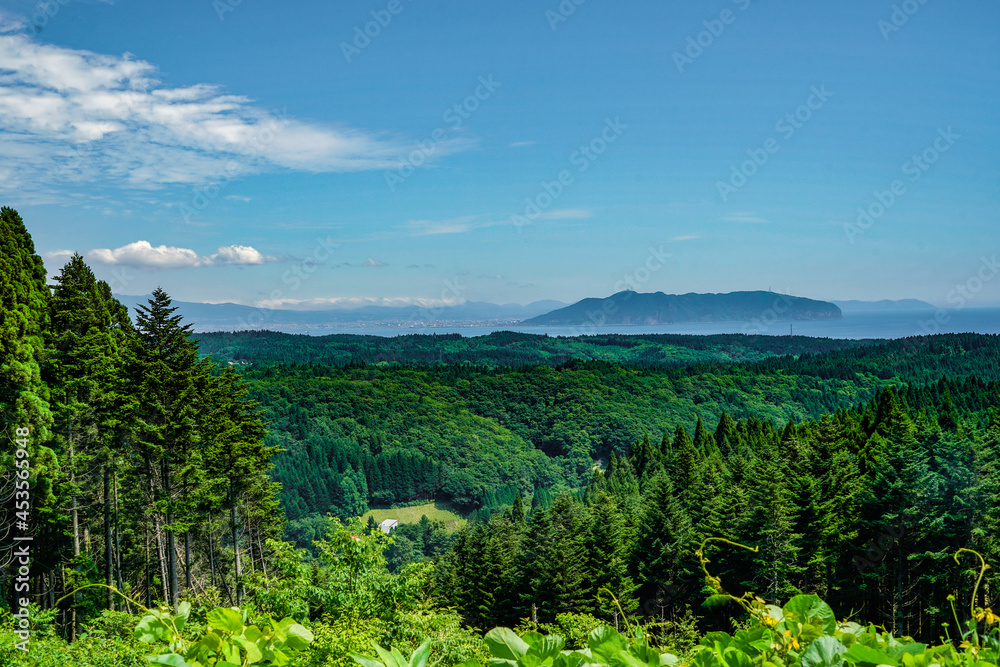 Fototapeta premium 函館山と北斗市の風景