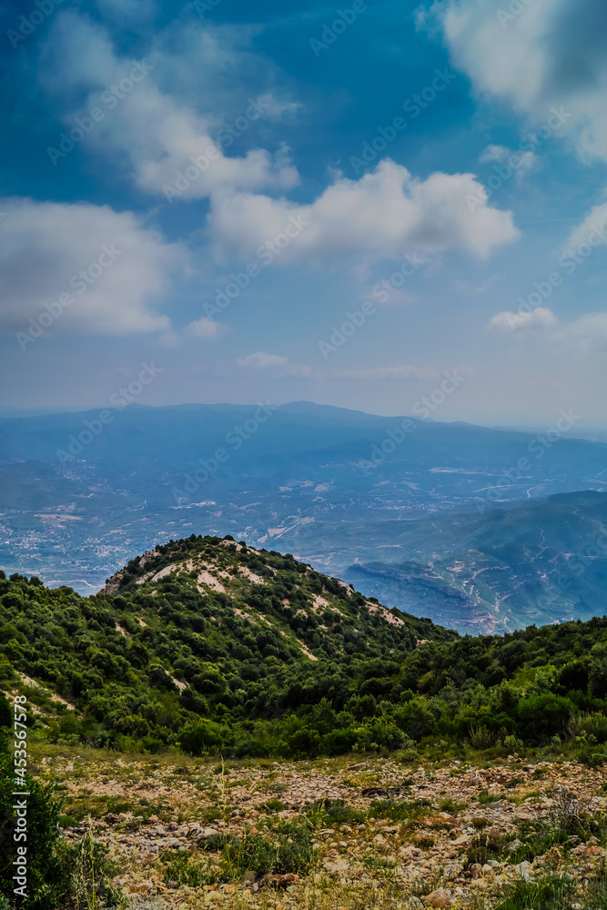 モンセラットの奇岩山（スペイン・バルセロナ）