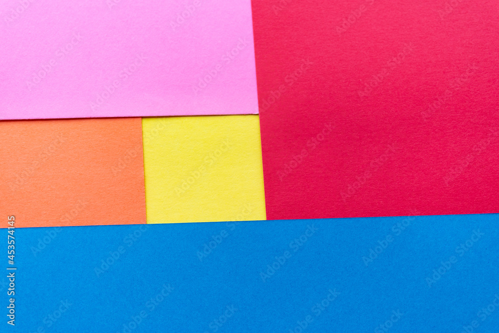 Fototapeta premium カラフルな画用紙