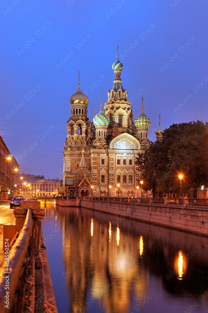 The Church of the Savior on Blood on the Griboedov Canal at dusk, Saint Petersburg, Russia