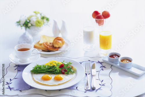 breakfast with eggs
