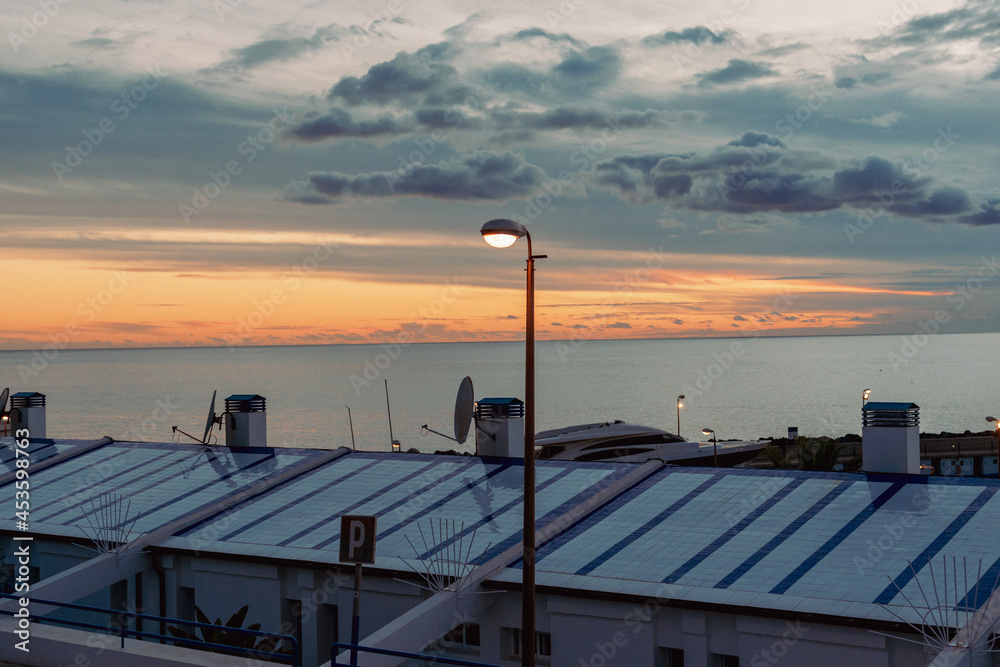 Lampadaire au centre