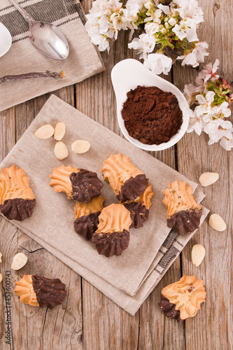 Fototapeta Naklejka Na Ścianę i Meble -  Butter cookies with chocolate.