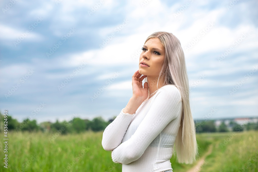 sinnliche junge Frau