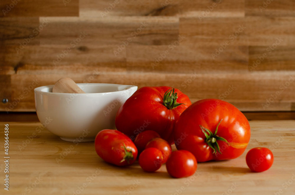 Variété de tomate cuisine en bois Variété de tomate cuisine en bois