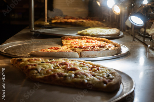 Wallpaper Mural Freshly baked pizza. Torontodigital.ca