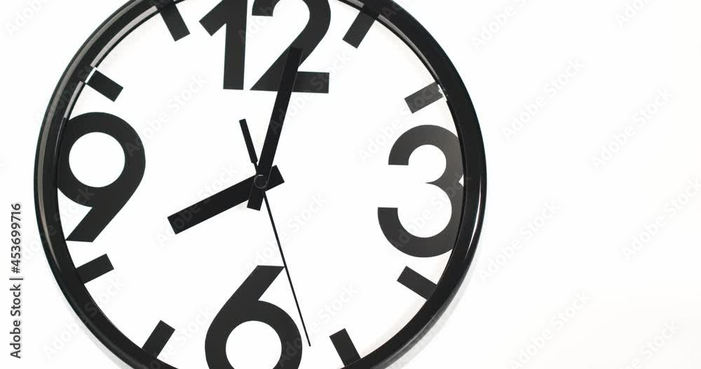Move the camera angle from right to left, Black Wall clock, Showtime 08.02 am or pm, second-hand minute Walk. Move the camera angle from right to left, Black Wall clock, Showtime 08.02 am or pm, second-hand minute Walk.