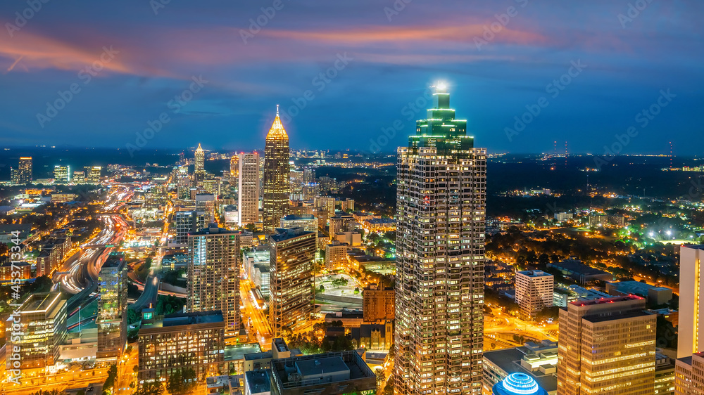 Skyline of Atlanta city at sunset in Georgia, USA - obrazy, fototapety, plakaty 