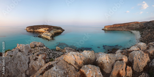 Foto Island of Rabbits in Lampedusa, Sicily, Italy