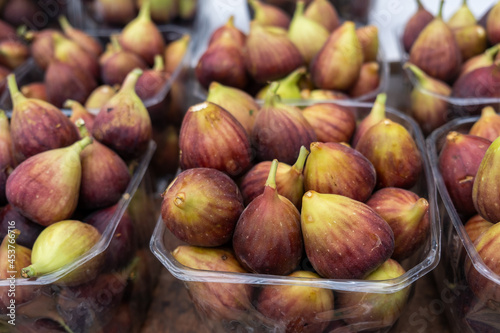 Ripe figs for sale at the city farmers market