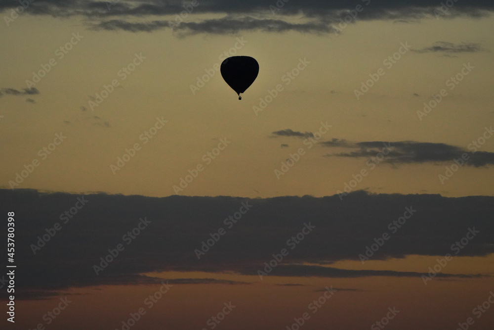 hot air balloon