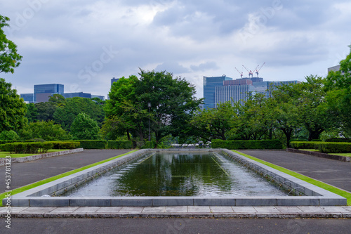 東京、永田町　憲政記念公園の噴水 photo