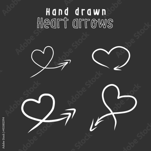 Hand drawn arrow in silhoue...