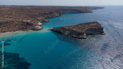 fotografia aerea dell isola di Lampedusa in Sicilia