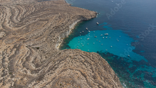 fotografia aerea dell isola di Lampedusa in Sicilia