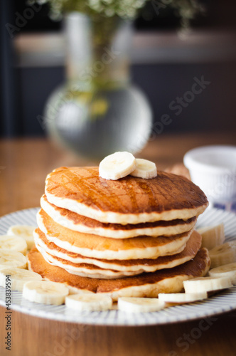 Pancake with banana and honey