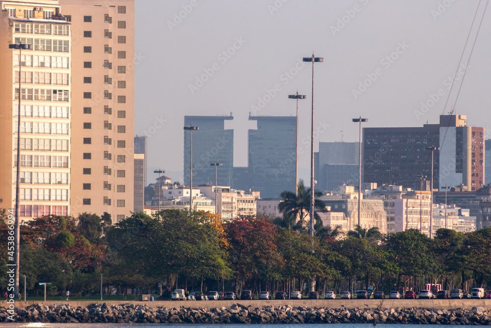 Fototapeta premium downtown buildings seen from the Urca district in Rio de Janeiro, Brazil.