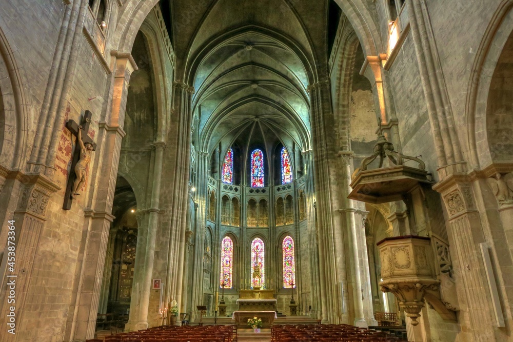Architecture intérieur d'une cathédrale.