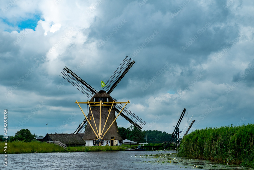 Windmill 't Hoog- en Groenland, Baambrugge, Noord-Holland province, The Netherlands