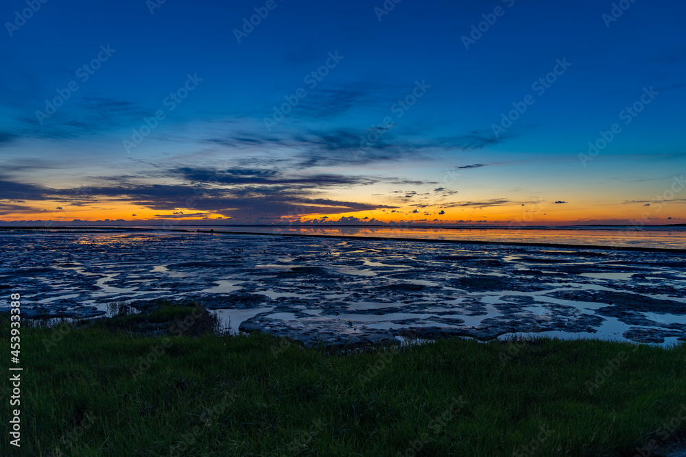 Obraz premium Night View towards North Sea in Germany
