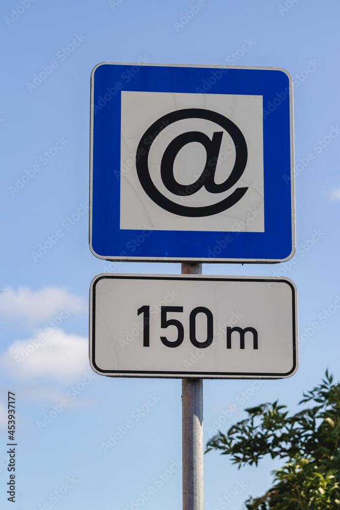 internet road sign symbol website internet road sign symbol website