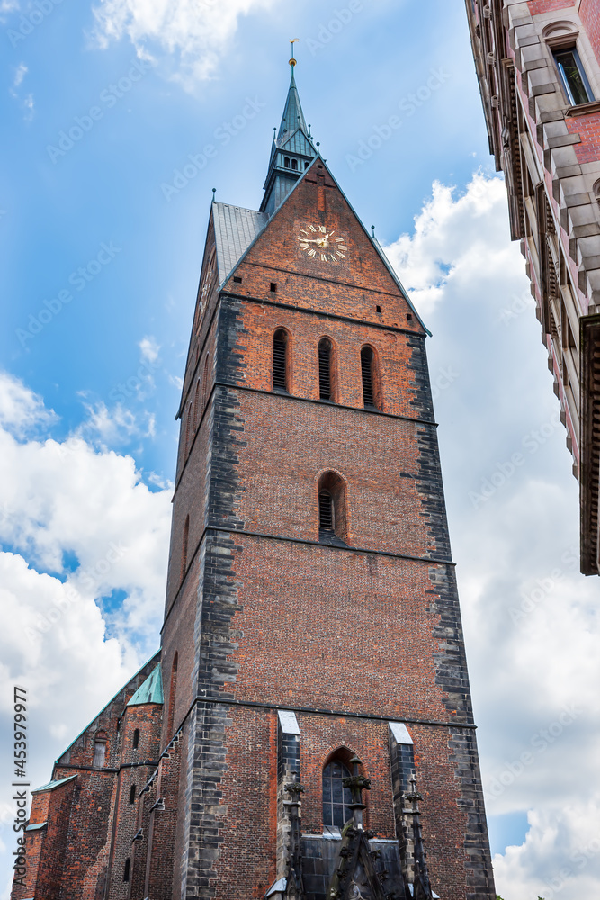 Fototapeta premium The Marktkirche Market Church of Hanover, Germany