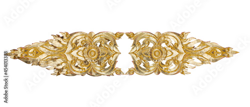 Fotografia Pattern of wood carve gold paint for decoration on white background with clipping path include for design usage purpose