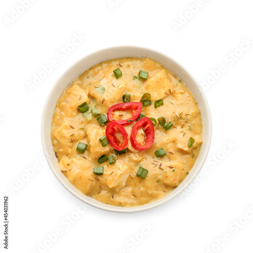 Creamy chicken curry with r...