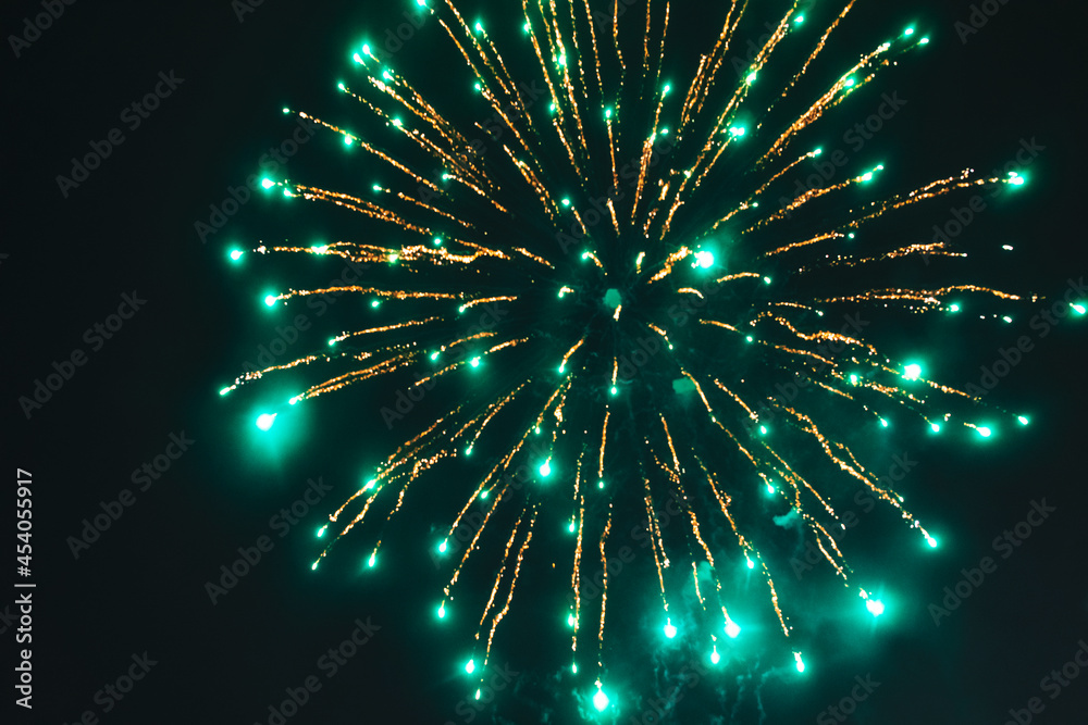 Fototapeta premium Fireworks lighting up the sky on New Years Eve