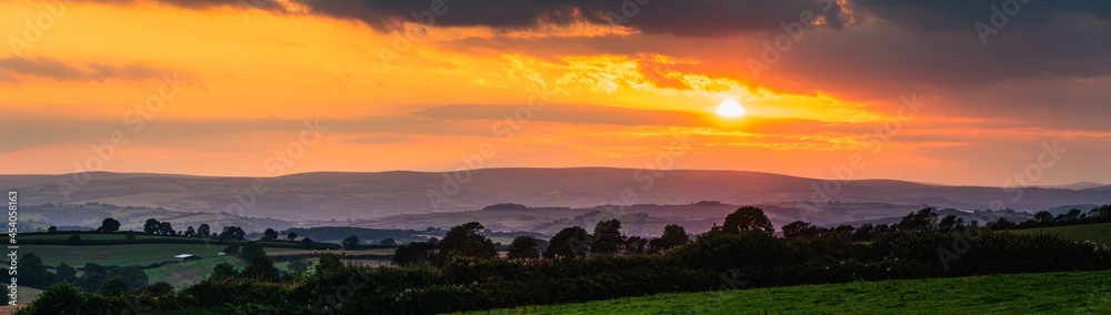 Fototapeta premium Panorama of Torquay Fields on sunset time, Devon, England, Europe