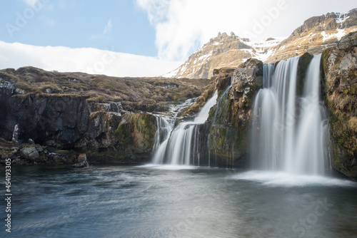 Kirkjufel Waterfall © Supanut