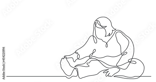 continuous line drawing of oversize woman doing stretch exercise confident with body positivity
