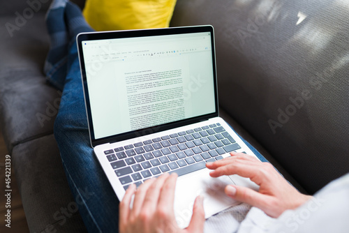 Canvas Print Person working on a report at home