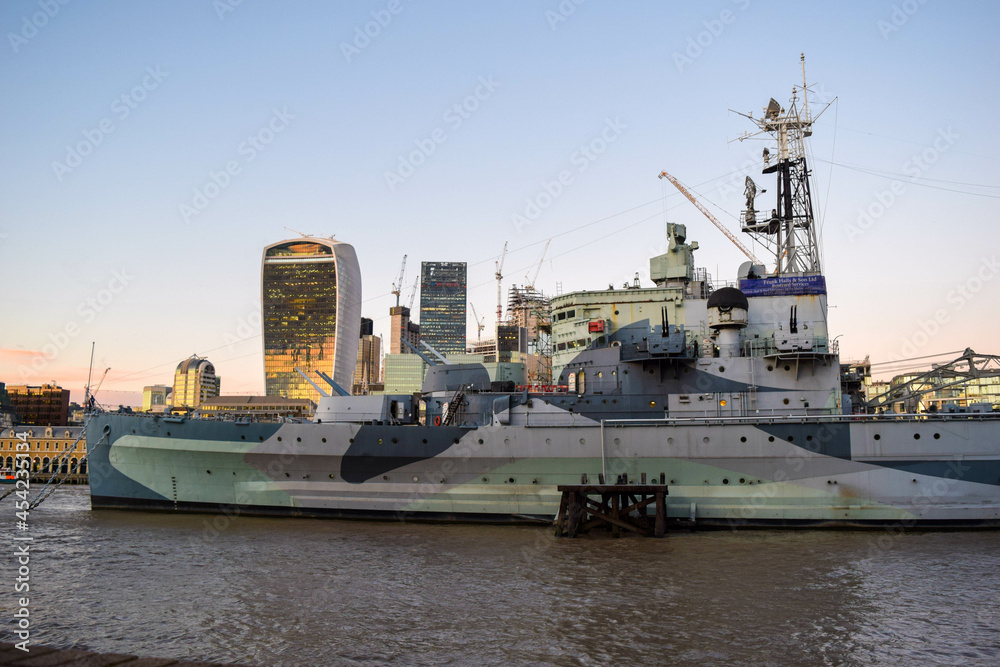 イギリス、ロンドンの観光名所を旅行する風景 Scenes from a trip to the sights of London, England イギリス、ロンドンの観光名所を旅行する風景 Scenes from a trip to the sights of London, England