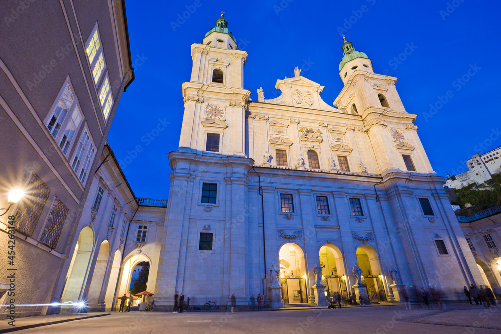 Famous Salzburg Cathedral, Salzburger Dom, at Domplatz in City Center of Salzburg Land, Austria. Baroque roman catholic church and Marien Statue monument on square Beautiful architecture.